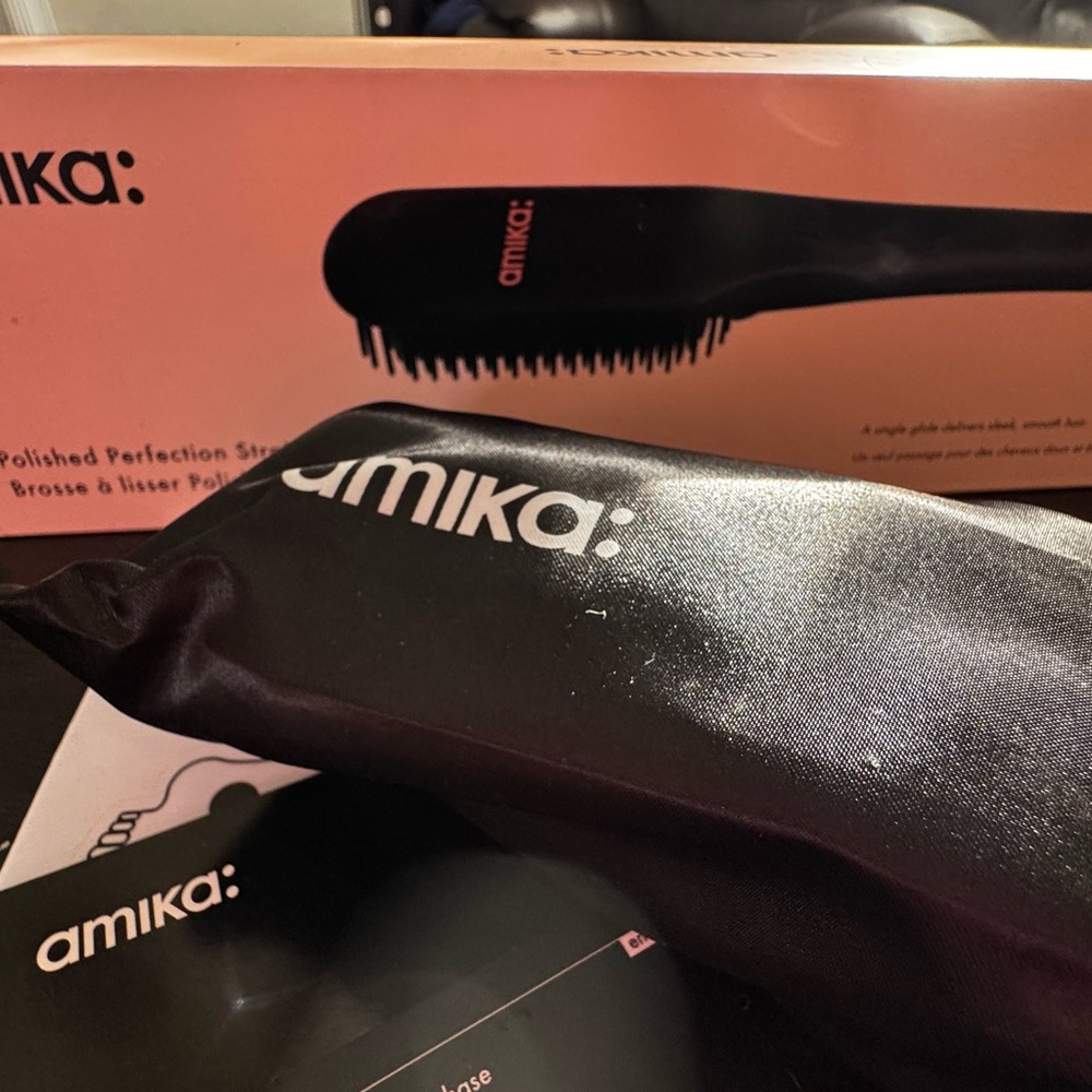Amika Black Hair Straightening Brush